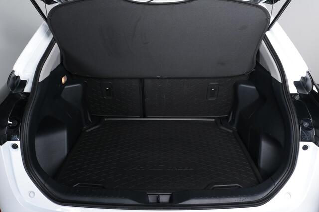 Toyota YARIS Cross 1.5 Hybrid 115 Active , Lage Km