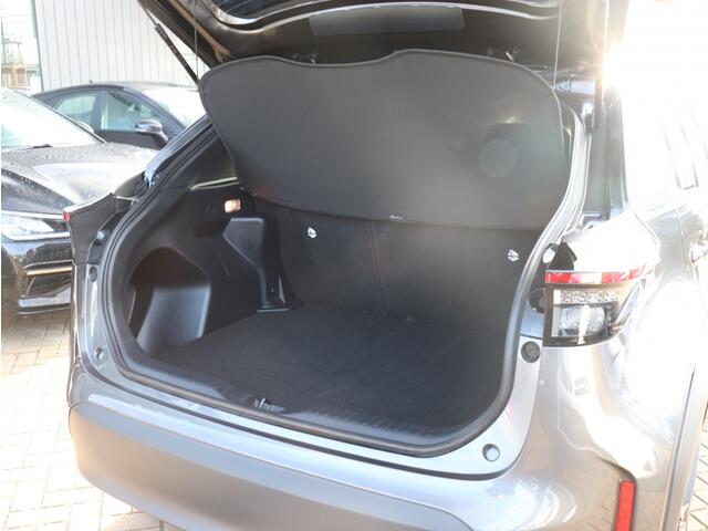 Toyota YARIS 1.5 Hybrid 130 Dynamic I Apple/Android Navi I LED I Camera I Key