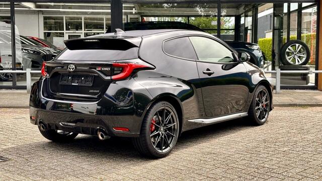 Toyota YARIS 1.6 GR PERFORMANCE