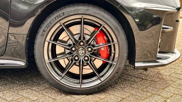 Toyota YARIS 1.6 GR PERFORMANCE