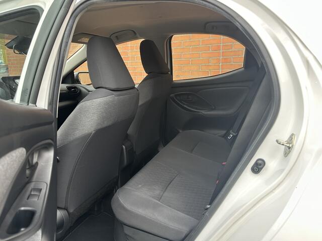 Toyota YARIS 1.5 Hybride Dynamic Camera Carplay Climate Control Velgen