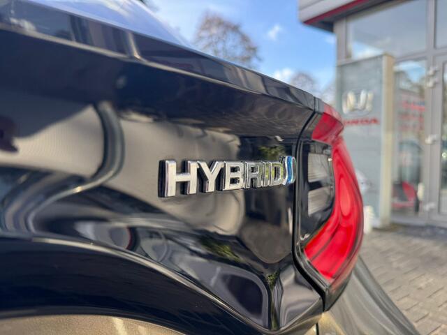 Toyota YARIS 1.5 Hybrid Business Head-up Display, Stoelverwarming, 16inch velgen , All-in Rijklaarprijs