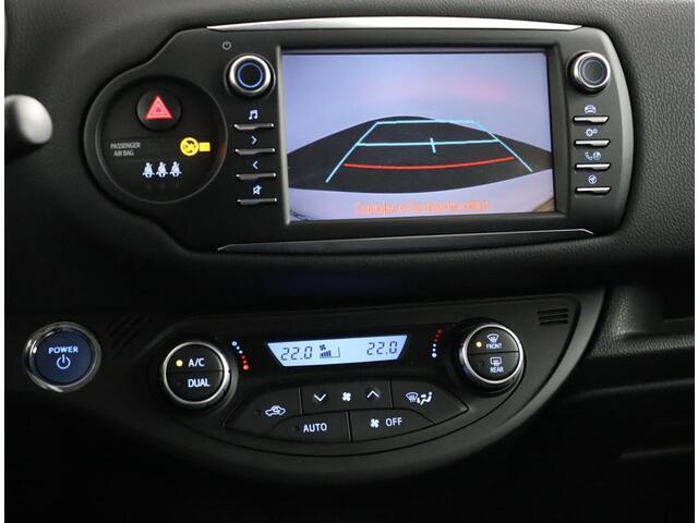 Toyota YARIS 1.5 Hybrid Design Sport