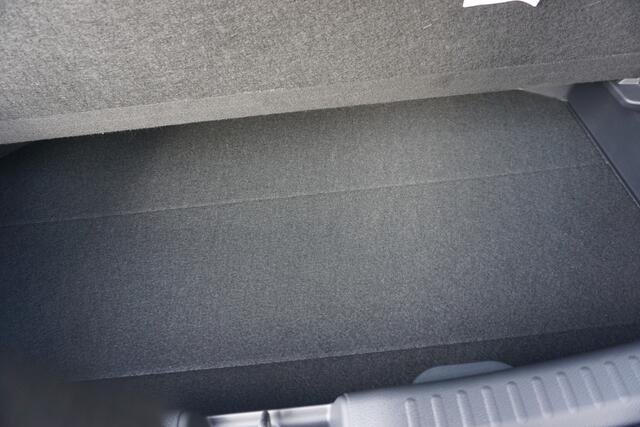 Toyota YARIS 1.5 Hybrid 130 Executive |Navi|Carplay|PDC V+A|Camera|HUD|Stoel en stuurverwarming|17 Inch|