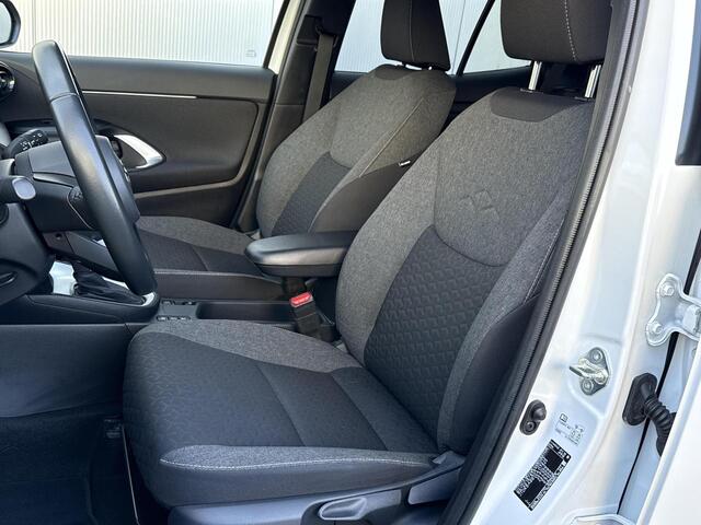 Toyota YARIS Cross 1.5 Hybrid Dynamic **NAVIGATIE/ CLIMATE CONTROL/ ADAPTIEF CRUISE CONTROL/ 36 MAANDEN GARANTIE**