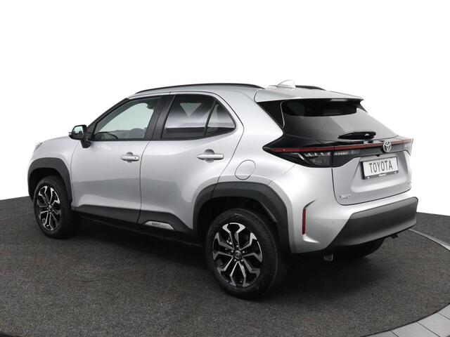 Toyota YARIS Cross 1.5 Hybrid 115 First Edition | Nieuwe Auto | Comfort Pakket | 10 Jaar Garantie |