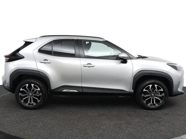 Toyota YARIS Cross 1.5 Hybrid 115 First Edition | Nieuwe Auto | Comfort Pakket | 10 Jaar Garantie |