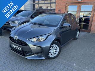 toyota-yaris-1.5-hybrid--keyless-