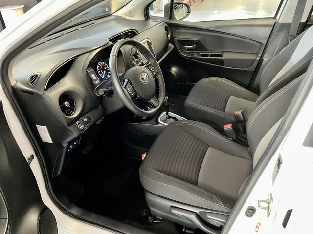 Toyota YARIS 1.5 Hybrid Design Automaat ** RIJKLAARPRIJS **