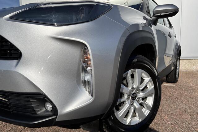 Toyota YARIS Cross 1.5 Hybrid AWD, Apple Carplay Android Auto Allseason banden, Camera