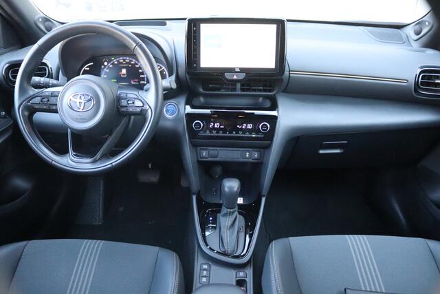 Toyota YARIS Cross 1.5 Hybrid Executive Navigatie/Camera/Parkeerhulp/Elektr-klep/Stoelverwarming