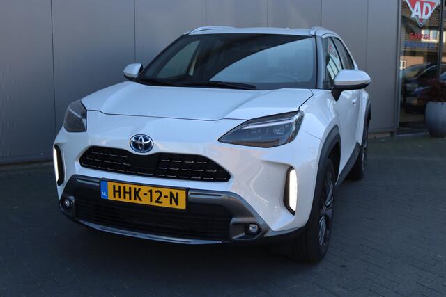 Toyota YARIS Cross 1.5 Hybrid Executive Navigatie/Camera/Parkeerhulp/Elektr-klep/Stoelverwarming