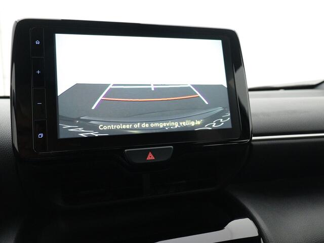 Toyota YARIS Cross 1.5 Hybrid Dynamic Limited | Verwarmde voorstoelen |