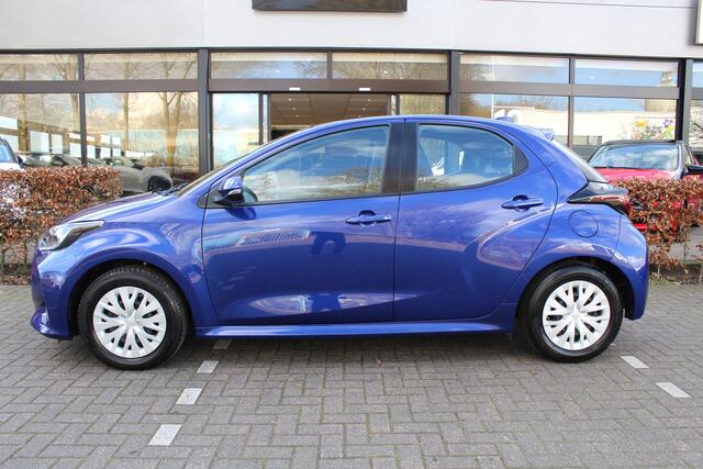 Toyota YARIS 1.5 VVT-i Active | Rijklaar | Trekhaak | Adaptive Cruise | Apple/Android | Camera | NL-auto | Dealer onderhouden