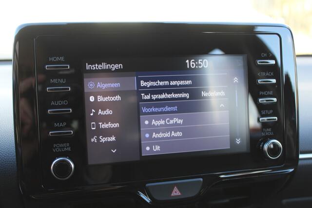 Toyota YARIS 1.5 VVT-i Active | Rijklaar | Trekhaak | Adaptive Cruise | Apple/Android | Camera | NL-auto | Dealer onderhouden