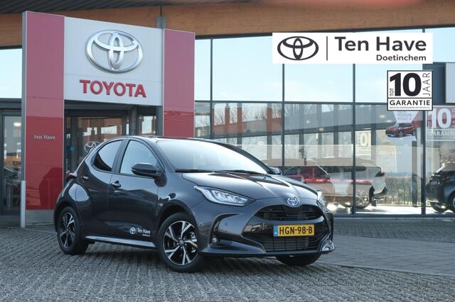 Toyota YARIS 1.5 Hybrid 115PK First Edition Automaat | Comfort Pack | Buiten