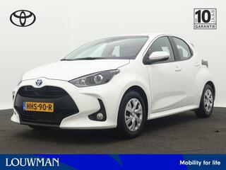 toyota-yaris-1.5-hybrid-active--ca