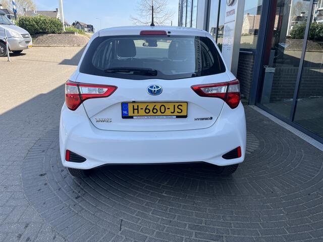 Toyota YARIS 1.5 Hybrid Active
