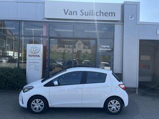 toyota-yaris-1.5-hybrid-active