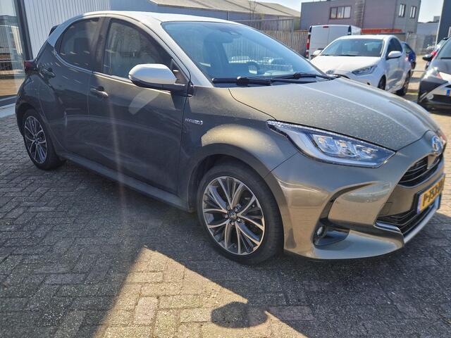 Toyota YARIS 1.5 Hybrid Launch Edition