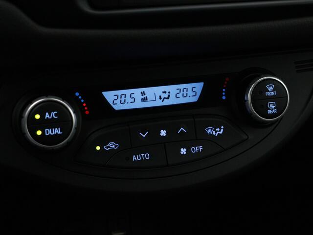 Toyota YARIS 1.5 Hybrid Dynamic | Apple CarPlay | Android Auto |