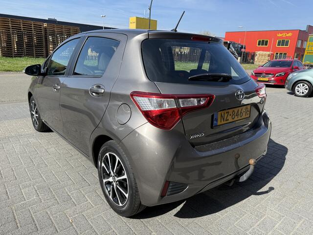 Toyota YARIS 1.0 VVT-i Aspiration | 2E EIGENAAR | 12MND GARANTIE | AIRCO | NAVI | ELEC RAMEN | LMV |