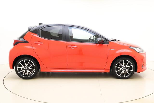 Toyota YARIS 1.5 Hybrid Launch Edition automaat | Automaat | Camera achter | Climate control | Navigatie | Stoel en stuurverwarming |