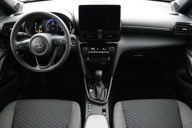 Toyota YARIS Cross 1.5 Hybrid 115 First Edition | Nieuw Uit Voorraad Leverbaar! | 10 Jaar Garantie |