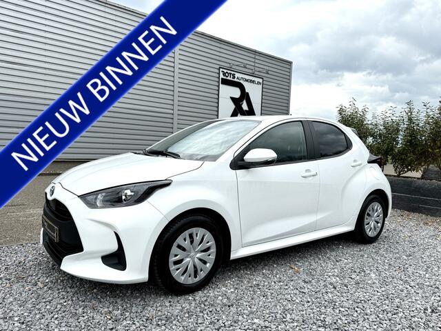 Toyota YARIS 1.5 Hybrid Active Navi|Camera|Carplay|Cruis|Stoelverw Wit