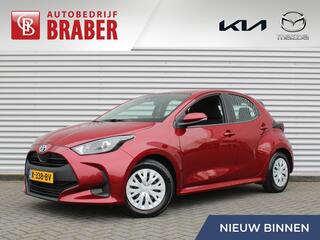 toyota-yaris-1.5-hybrid-active--ca