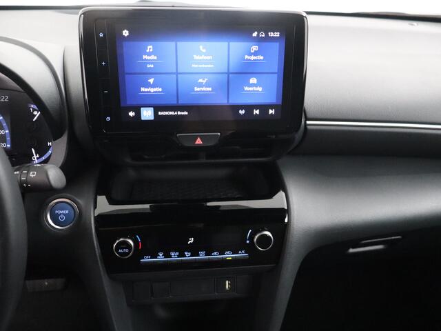 Toyota YARIS Cross 1.5 Hybrid First Edition | NL-Auto | Navigatie |