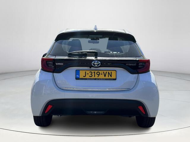 Toyota YARIS 1.5 Hybrid Dynamic | Navigatie | LED koplampen | Keyless entry | Licht metalen velgen |