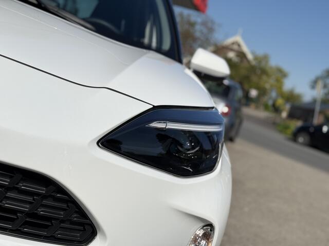 Toyota YARIS 1.5 Hybrid Dynamic Cross | carplay | camera |