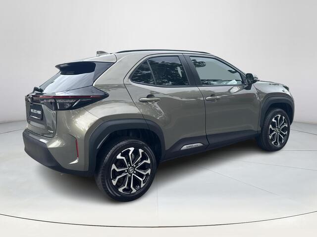 Toyota YARIS Cross 1.5 Hybrid 115 First Edition | 06-10141018 Voor meer informatie