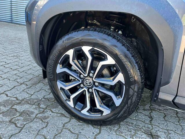 Toyota YARIS Cross 1.5 Hybrid 115 Business Plus Navi|Carplay|PDC V+A|Dodehoek|Stoel en stuurverwarming|