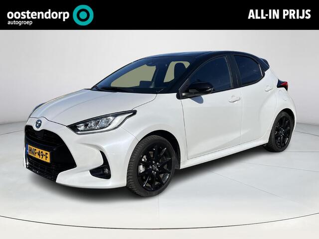 Toyota YARIS 1.5 Hybrid Executive | Navigatie | Parkeercamera | 17 inch LM-velgen | Stof / lederen bekleding |