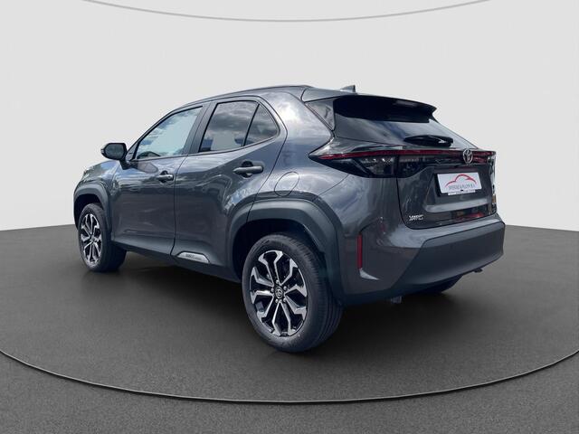 Toyota YARIS Cross 1.5 Hybrid 115 First Edition Winterpack | PDC V+A