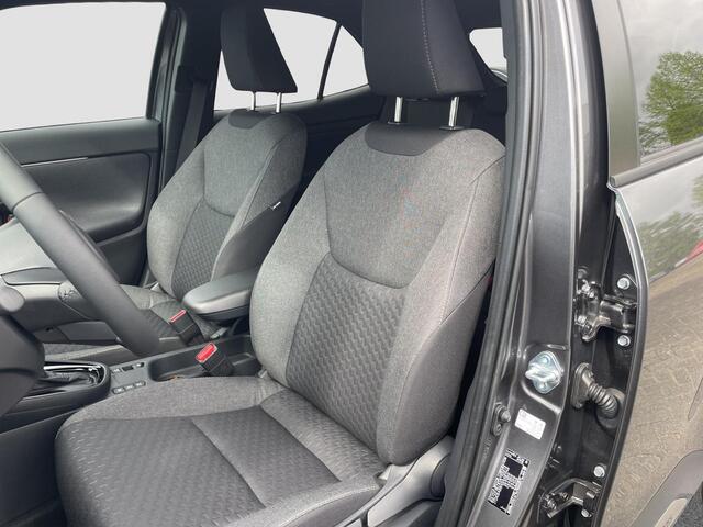 Toyota YARIS Cross 1.5 Hybrid 115 First Edition Winterpack | PDC V+A