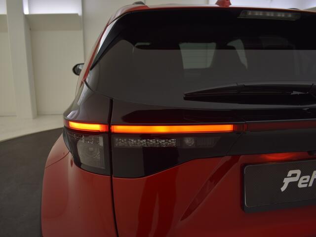 Toyota YARIS 1.5 Hybrid 130 Executive | Parkeersensoren | Stuur en Stoelverwa