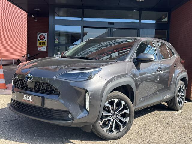 Toyota YARIS Cross 1.5 Hybrid Dynamic // NAVI // CAMERA // ADAPTIVE CRUISE // CLIMA //
