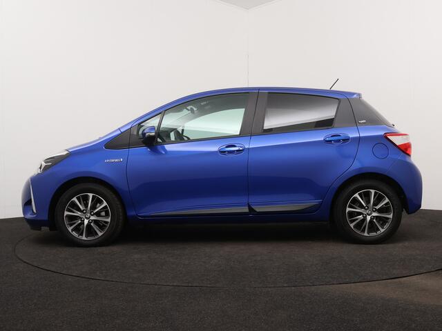 Toyota YARIS 1.5 Hybrid Y20 Limited | Stoelverwarming | 15" LM Velgen | Camera | Climate Control |