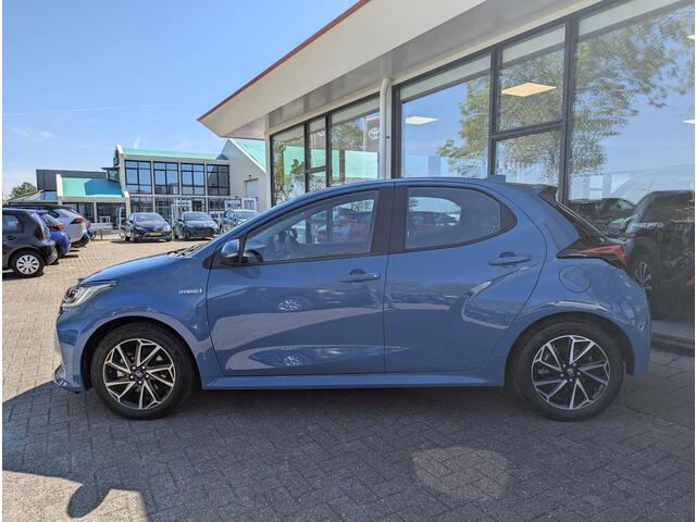 Toyota YARIS 1.5 Hybrid Dynamic | Climate control | Camera | DAB | Adap. cruise | Unieke kleur!