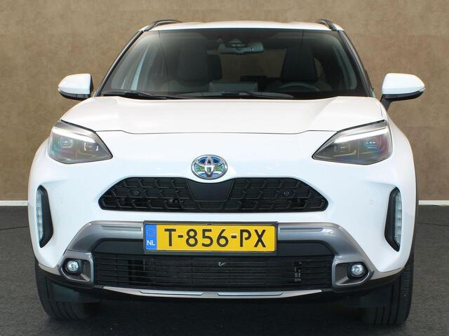 Toyota YARIS Cross 1.5 Hybrid Explore - ORIGINEEL NEDERLANDSE AUTO - NAVIGATIE - PARKEERSENSOREN VOOR/ ACHTER - CAMERA - CLIMATE CONTROL - KEYLESS ENTRY/ START - 17 INCH LICHT METALEN VELGEN - VOORSTOELEN VERWARMD