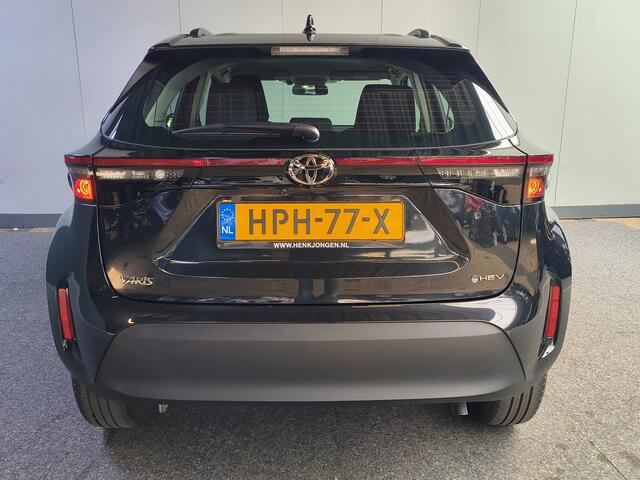 Toyota YARIS Cross 1.5 Hybrid 115 Active Rijklaar + Fabrieksgarantie tot 10-2029 Henk Jongen Auto's in Helmond, al 50 jaar service zoals 't hoort!
