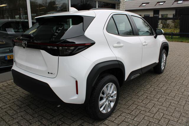 Toyota YARIS Cross 1.5 Automaat Hybrid 115 Active Carplay/Clima/16"LM /Cruise/Camera
