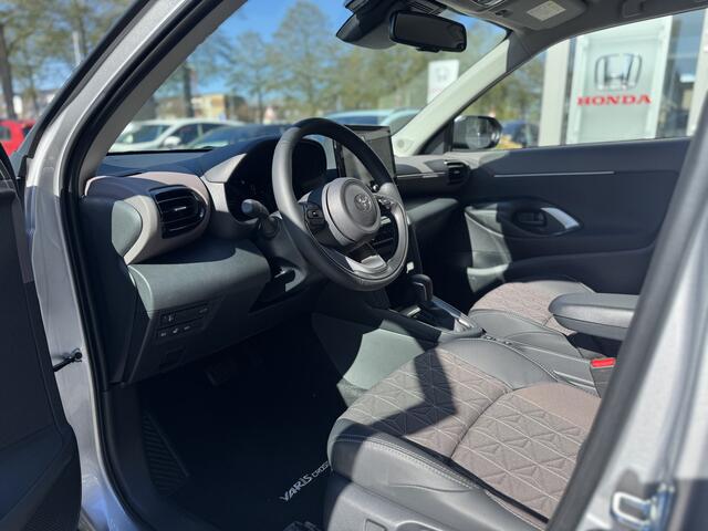 Toyota YARIS Cross 1.5 Hybrid 130 Executive Premium Pack Parkeersensoren voor + achter, 18inch velgen, , All-in Rijklaarprijs