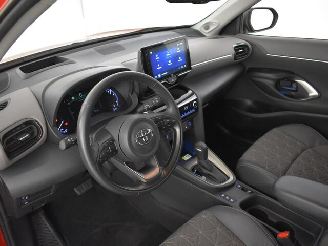 Toyota YARIS 1.5 Hybrid Executive | BLS | HUD | Parkeersensoren V+A | JBL