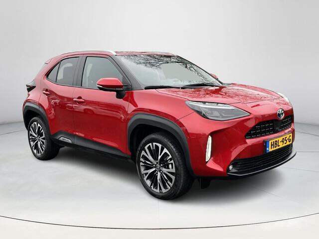 Toyota YARIS Cross 1.5 Hybrid Executive | Navigatie | Stoel- + stuurverwarming | Camera's rondom | 18 inch LM-velgen |