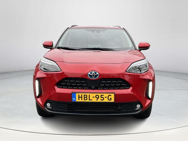 Toyota YARIS Cross 1.5 Hybrid Executive | Navigatie | Stoel- + stuurverwarming | Camera's rondom | 18 inch LM-velgen |