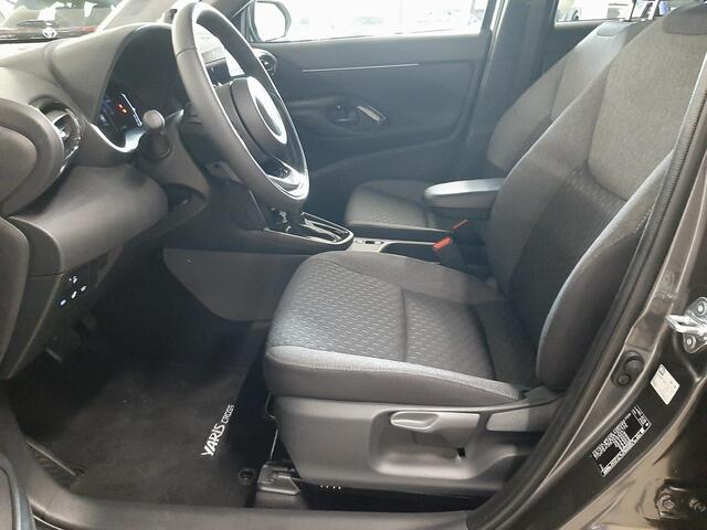Toyota YARIS Cross 1.5 Hybrid 115 Dynamic limited | NIEUW! | Stuur en stoel verwarming
